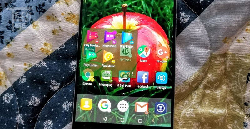 How to Use QuickTheme to Make Your HomeScreen Match Your Wallpaper